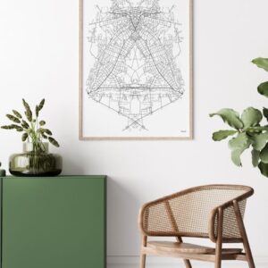 Nõmme linnaosa graafiline kaardi poster peegeldatud kujul, ainulaadse putukakujutisega, mis lisab visuaalse dünaamika ja sümboolse mõõtme.